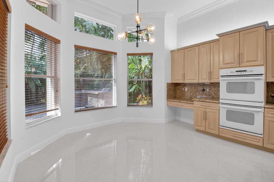 Valencia Palms 01 - Residential