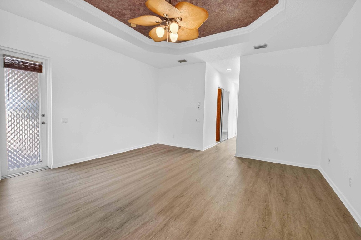 Valencia Palms 01 - Residential