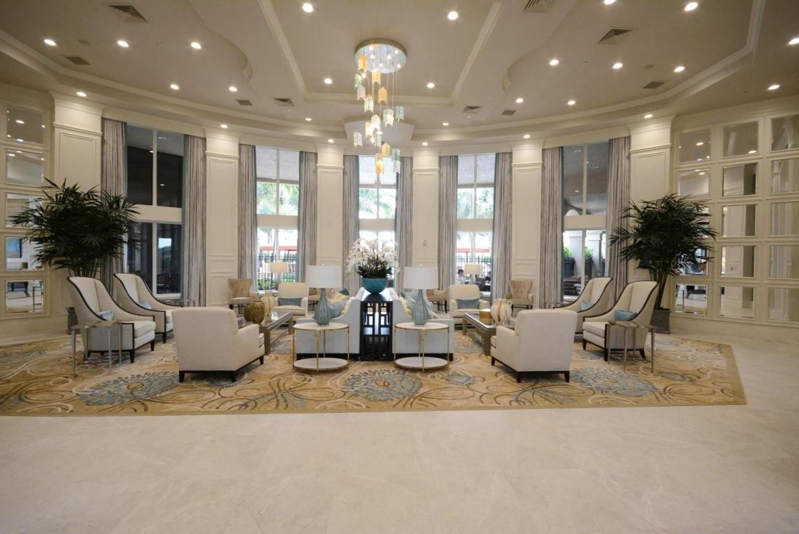 Valencia Palms 01 - Residential