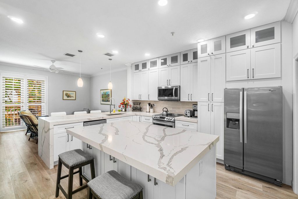 Photo of 65 SE 5th Avenue, Delray Beach, FL 33483 (MLS # B26007801)