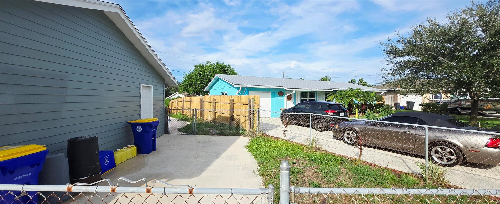 2331 NE Ne 15th Ct Court