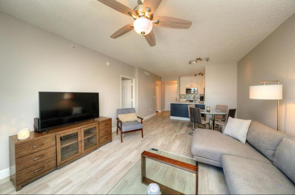 630 S Sapodilla Avenue 431