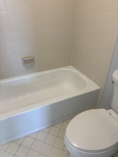 Tiny photo for 201 Lake Pointe Drive #107, Oakland Park, FL 33309 (MLS # B26072609)