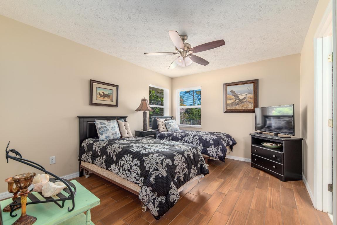 PORT ST LUCIE SECTION 10 - Residential