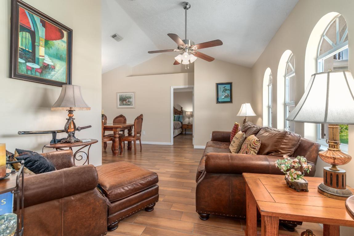 PORT ST LUCIE SECTION 10 - Residential