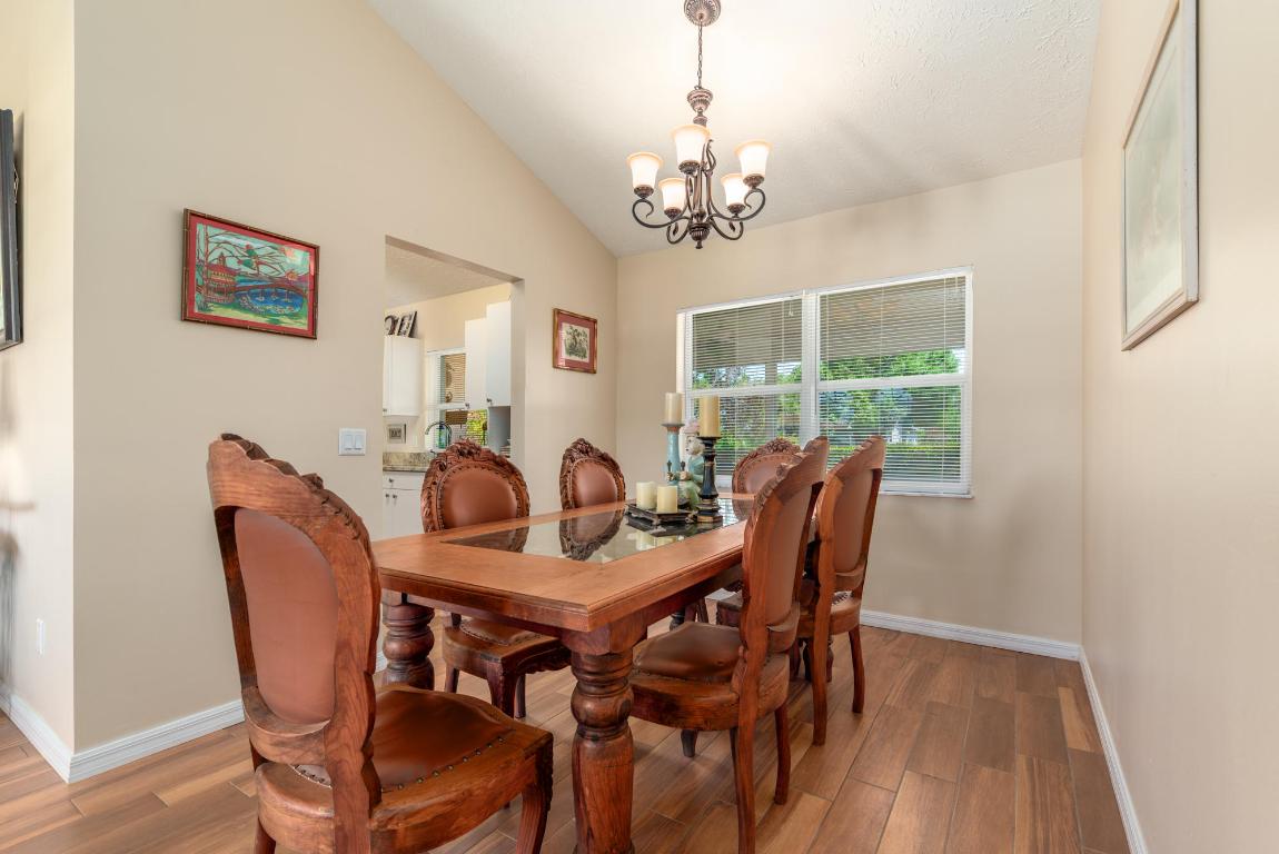 PORT ST LUCIE SECTION 10 - Residential