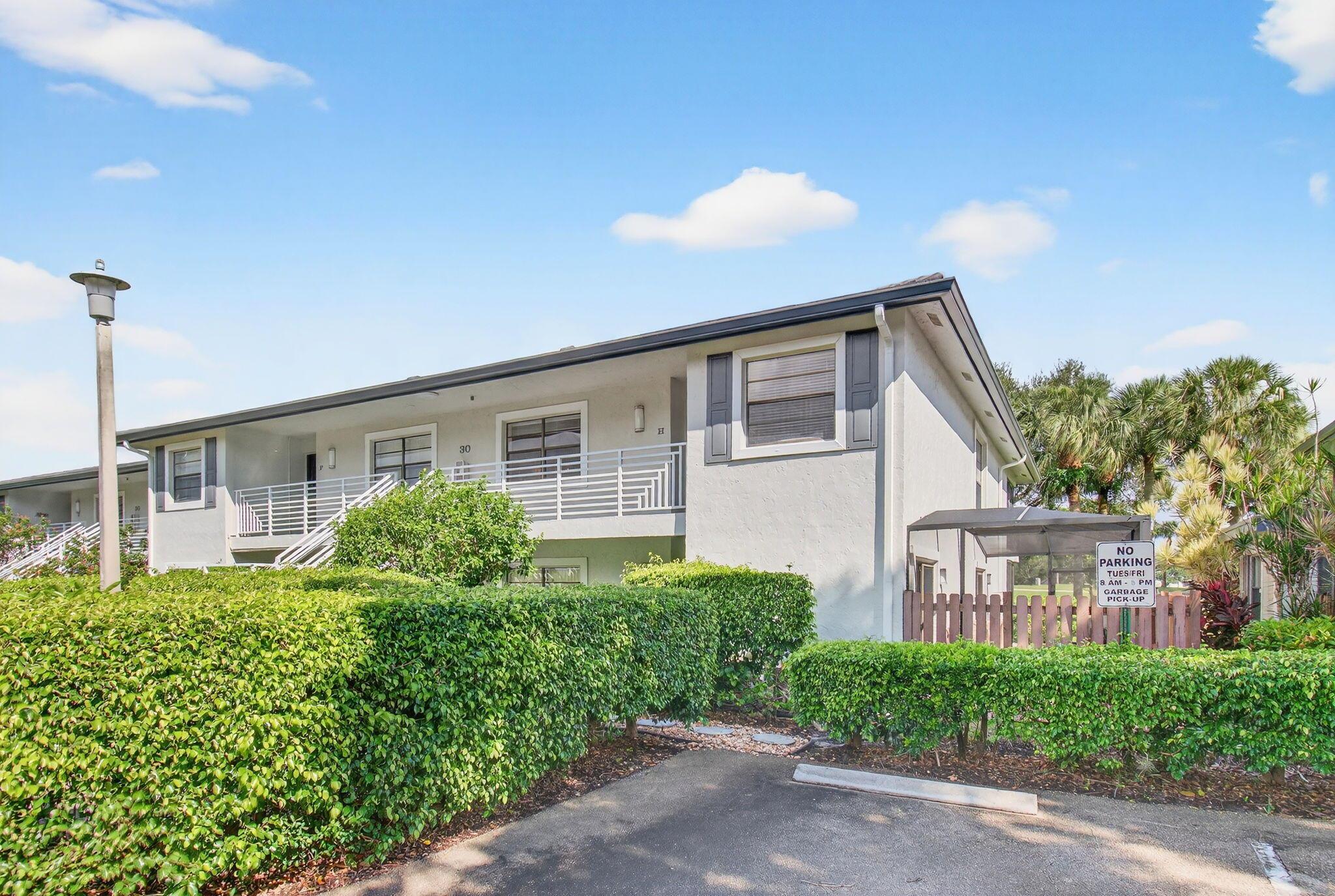 HUNTERS RUN - Residential