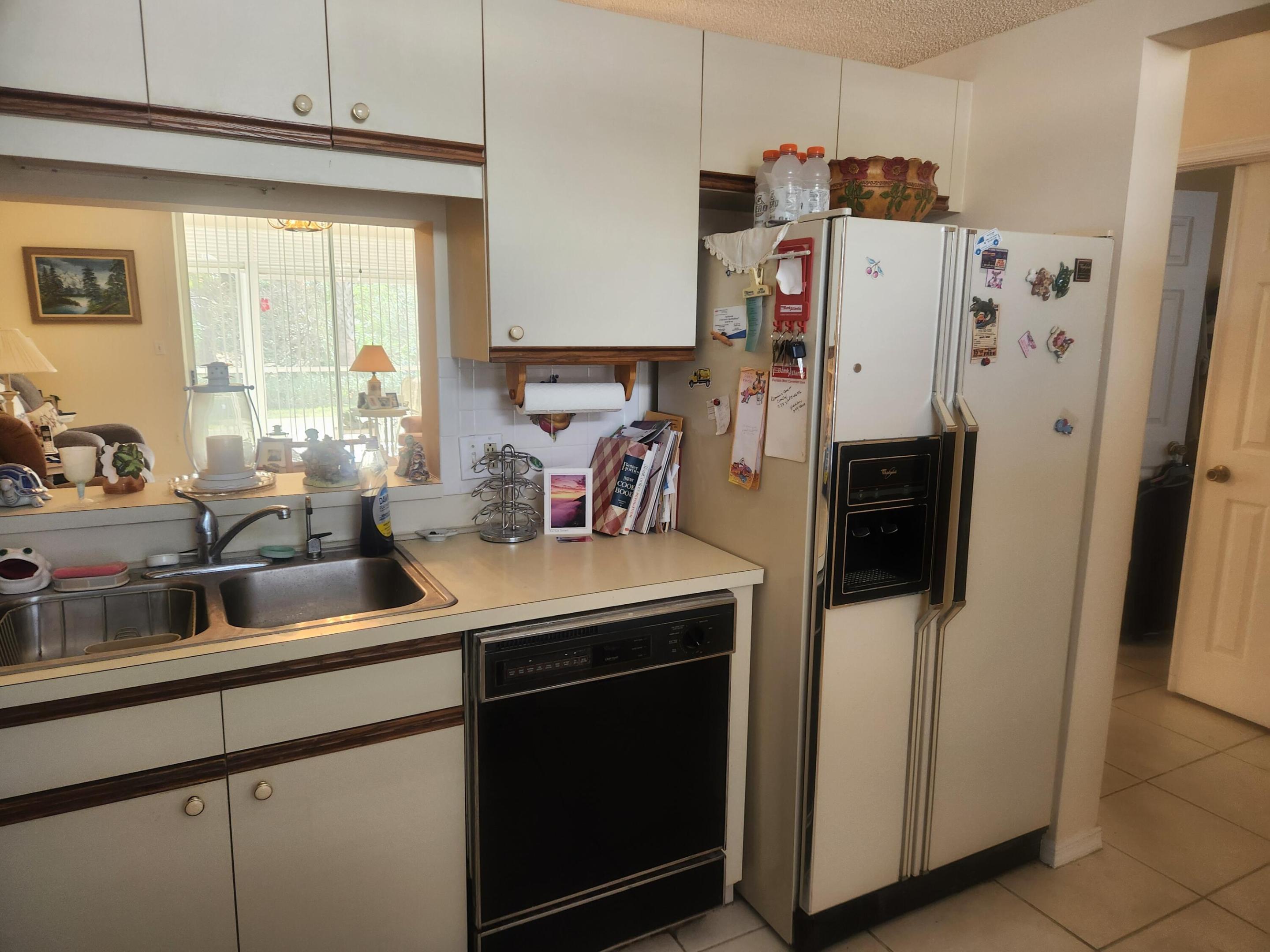 THE LITTLE CLUB CONDO - Residential