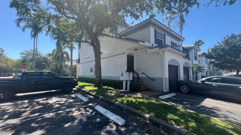 Photo of 735 SW 148th Avenue #1702, Sunrise, FL 33325 (MLS # B26030218)