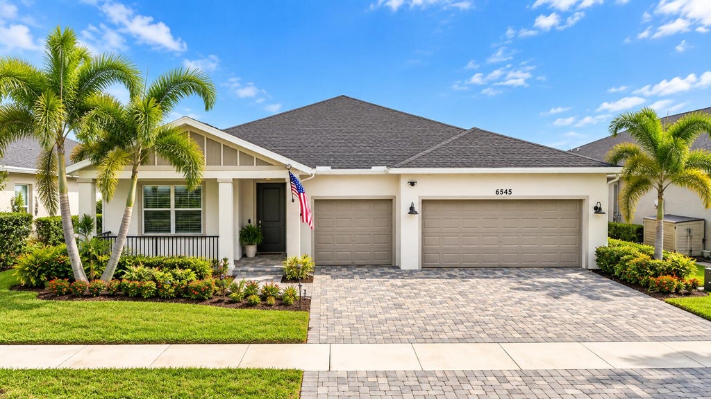 Photo of 6545 NW CLOVERDALE Avenue, Port Saint Lucie, FL 34987 (MLS # B26078853)
