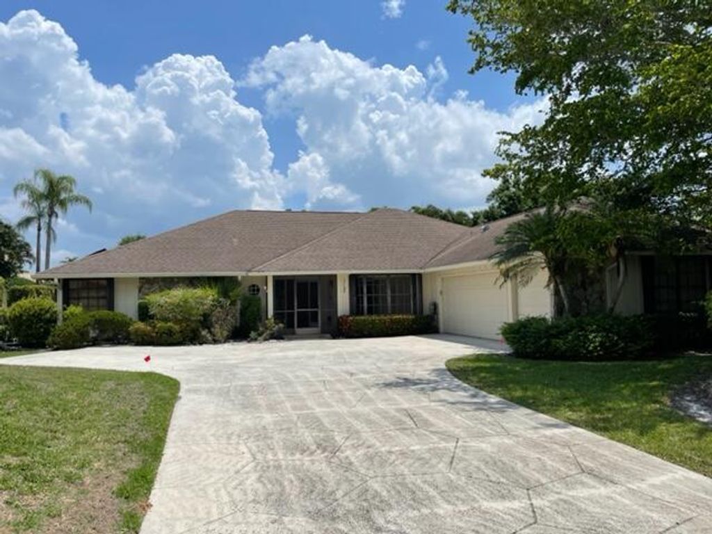 Photo of 13190 Camero Way, West Palm Beach, FL 33418 (MLS # R10891249)