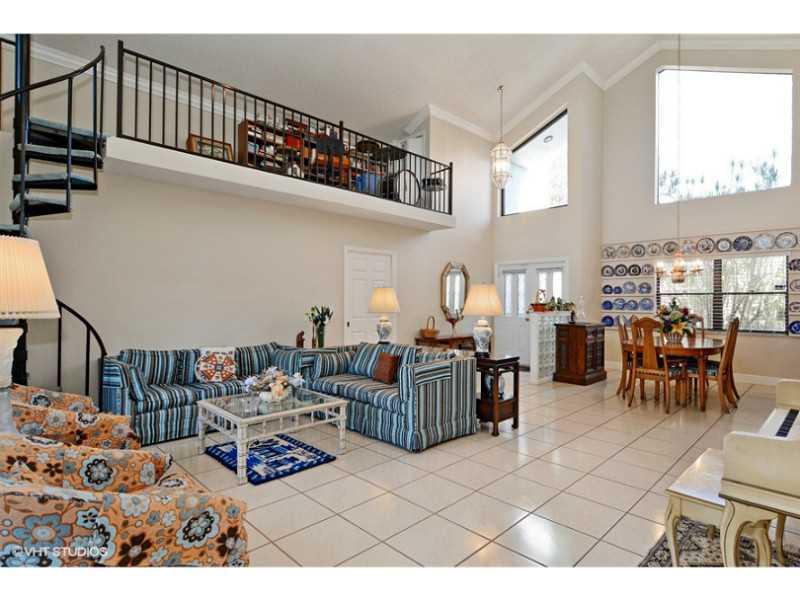 WEST GLEN - Residential