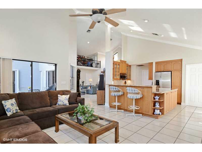 WEST GLEN - Residential