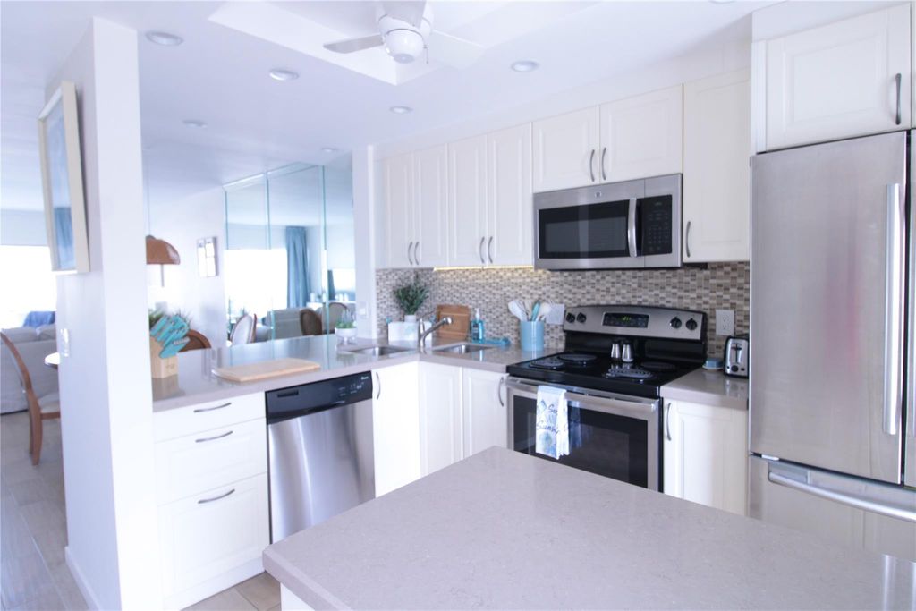 Photo of 440 Paradise Isle Boulevard #304, Hallandale Beach, FL 33009 (MLS # B26020502)