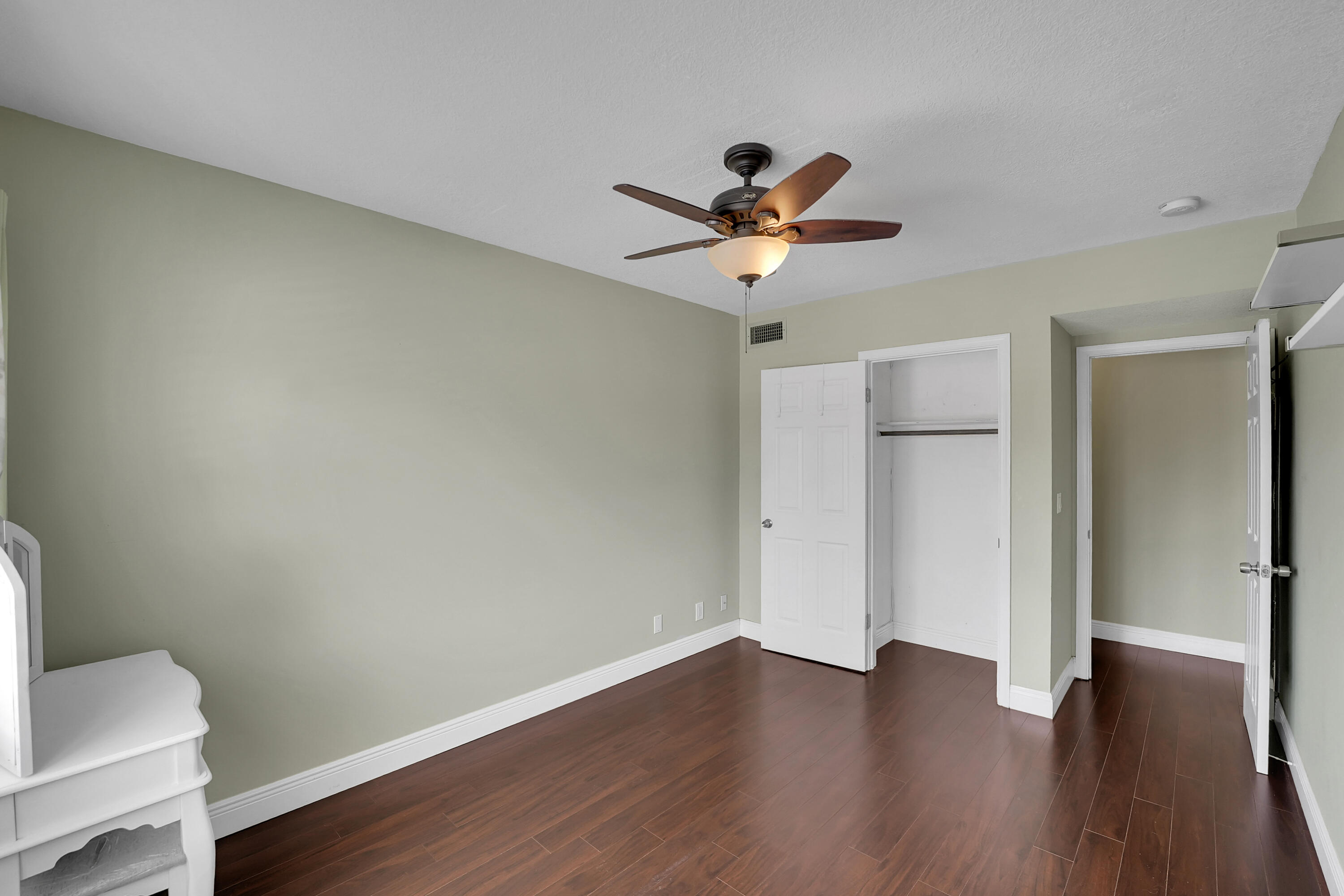 IMPERIAL POINT GARDENS CONDO - Residential