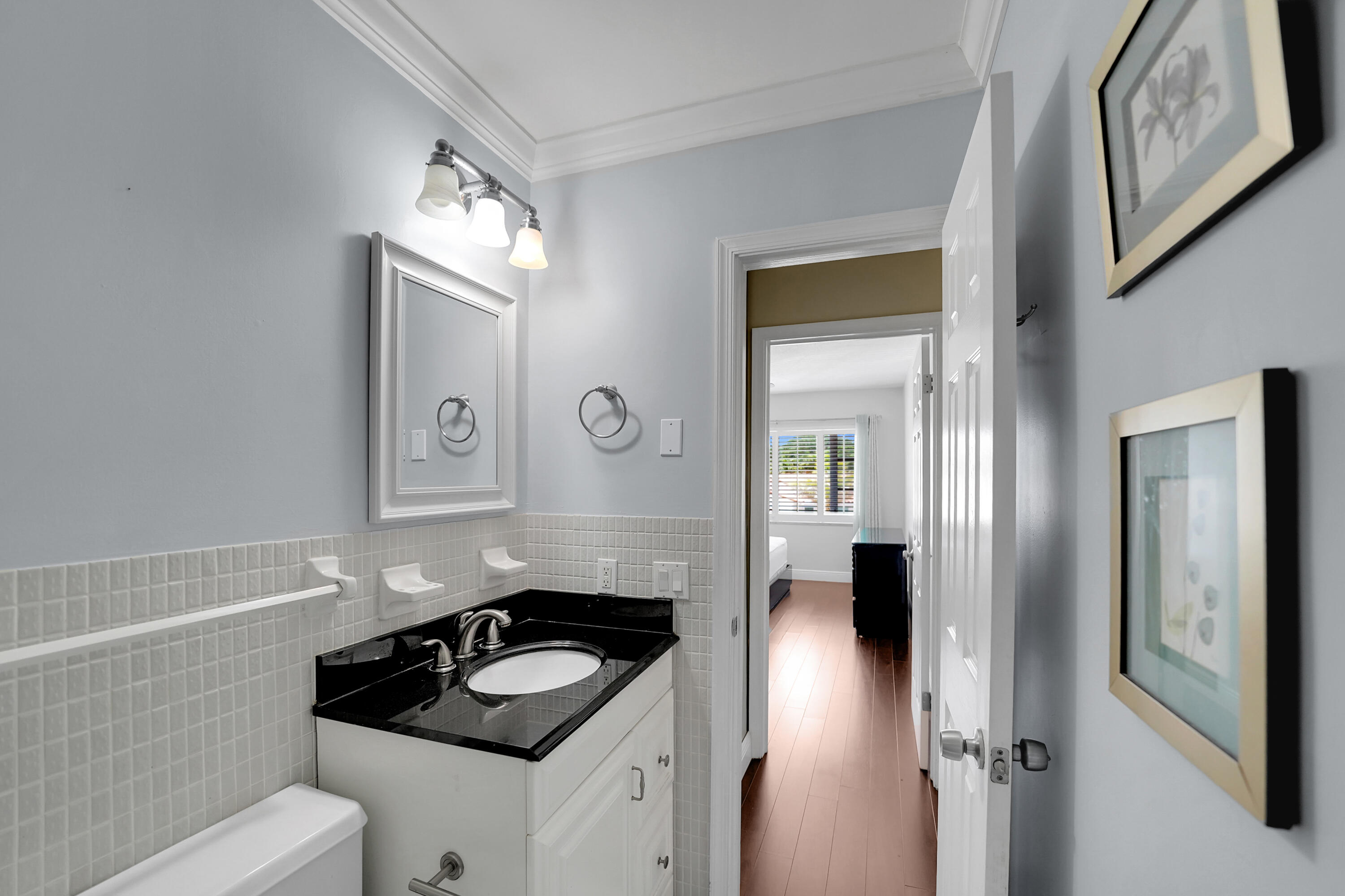 IMPERIAL POINT GARDENS CONDO - Residential