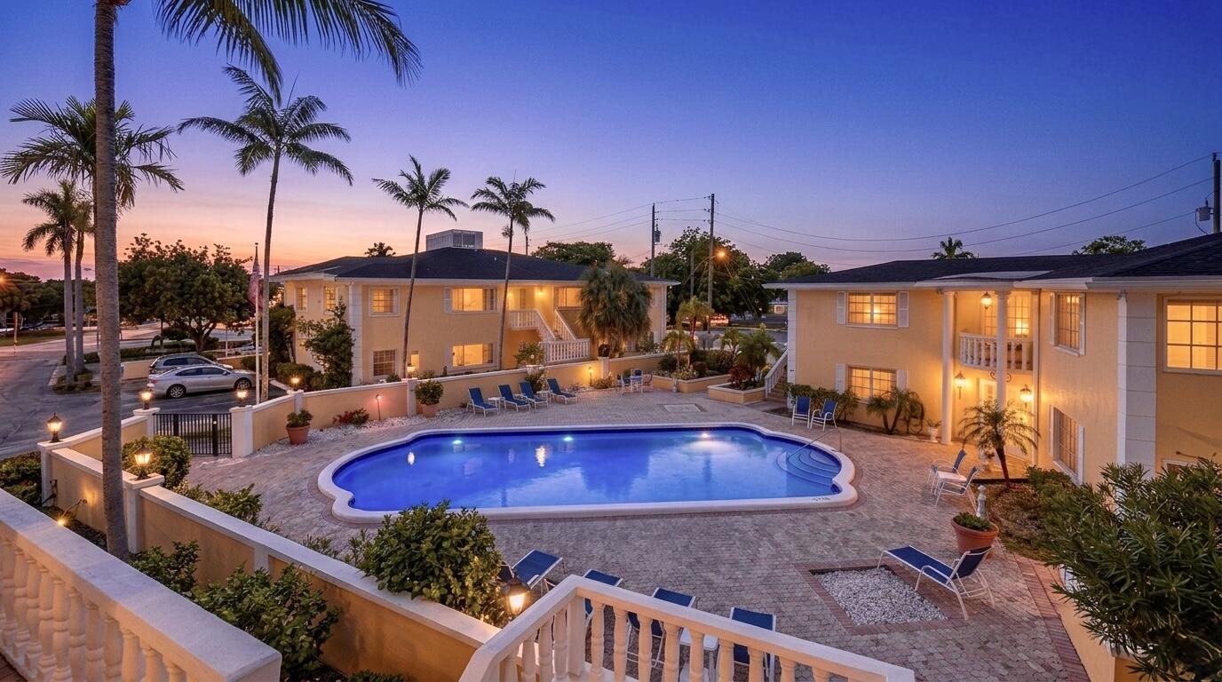 IMPERIAL POINT GARDENS CONDO - Residential