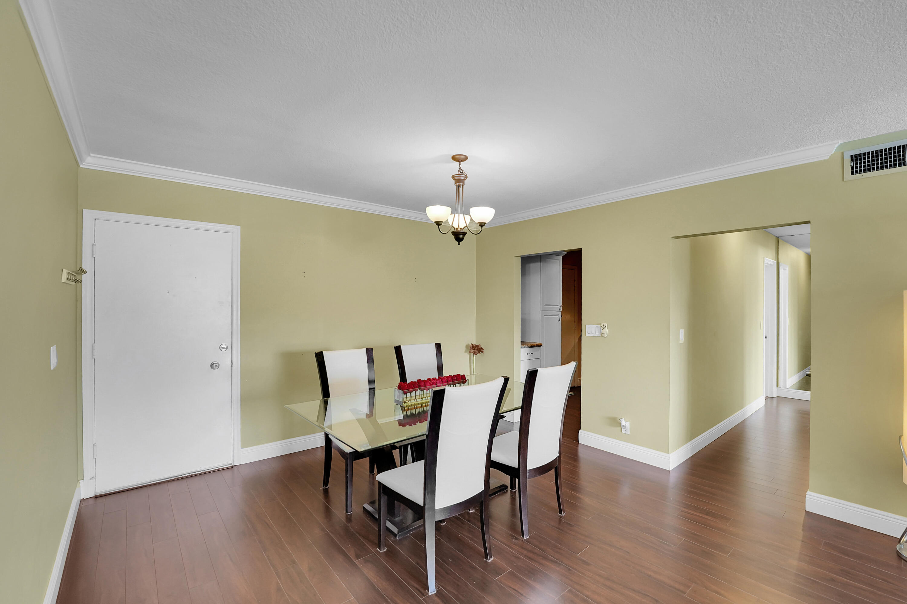 IMPERIAL POINT GARDENS CONDO - Residential