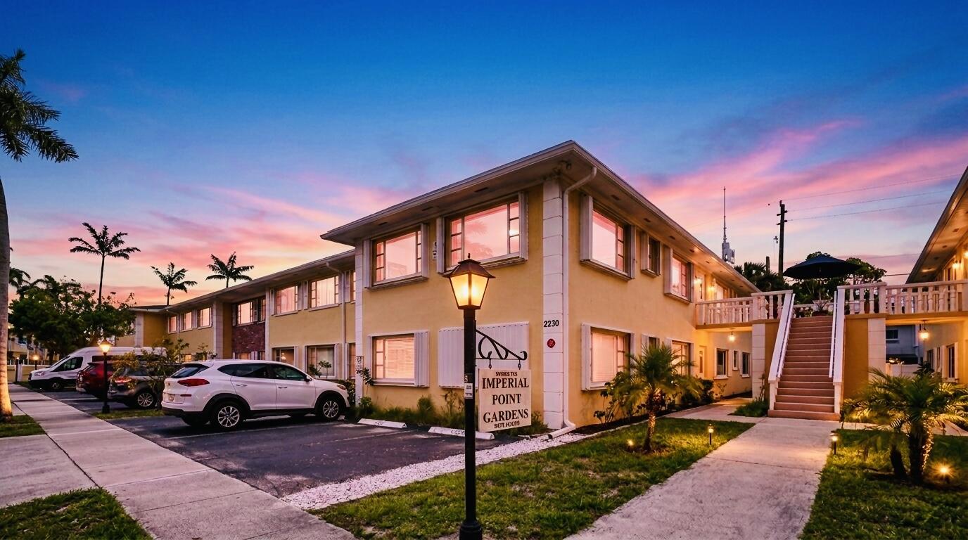 IMPERIAL POINT GARDENS CONDO - Residential