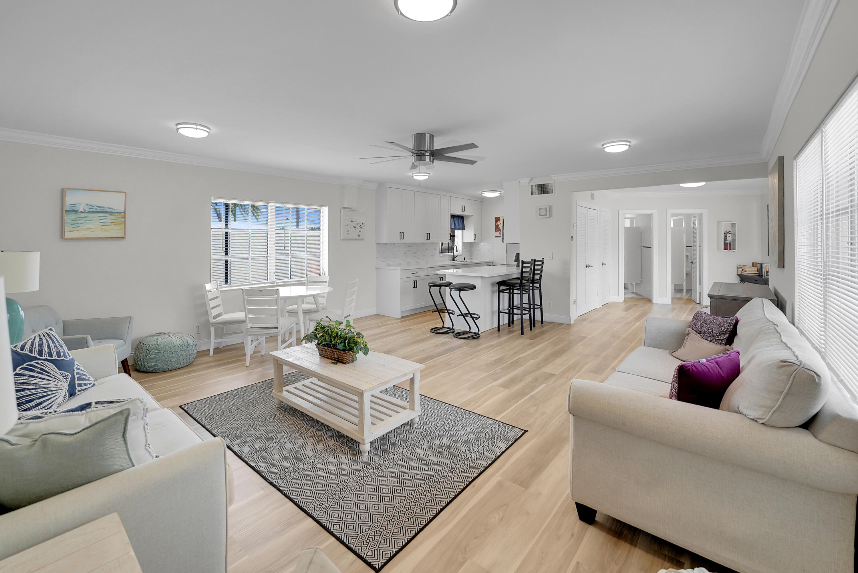 IMPERIAL POINT GARDENS CONDO - Residential