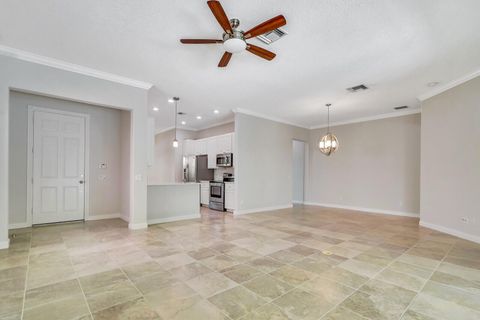 Single Family Residence in Jupiter FL 104 St Pierre Way Way 5.jpg