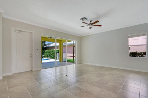 Single Family Residence in Jupiter FL 104 St Pierre Way Way 7.jpg