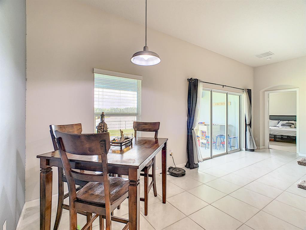 SAWGRASS LAKES PHASE 2 - Residential