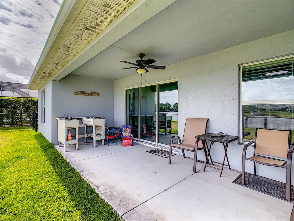 SAWGRASS LAKES PHASE 2 - Residential