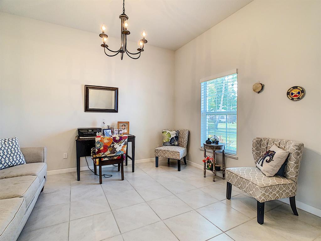 SAWGRASS LAKES PHASE 2 - Residential