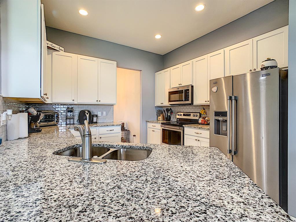 SAWGRASS LAKES PHASE 2 - Residential