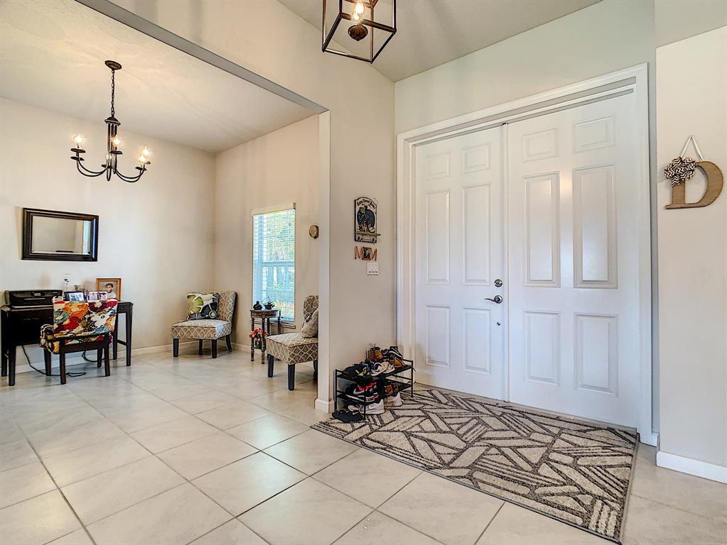 SAWGRASS LAKES PHASE 2 - Residential