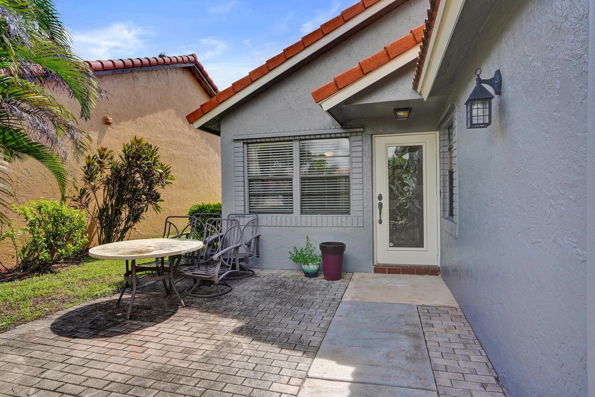 8333 Bonita Isle Drive