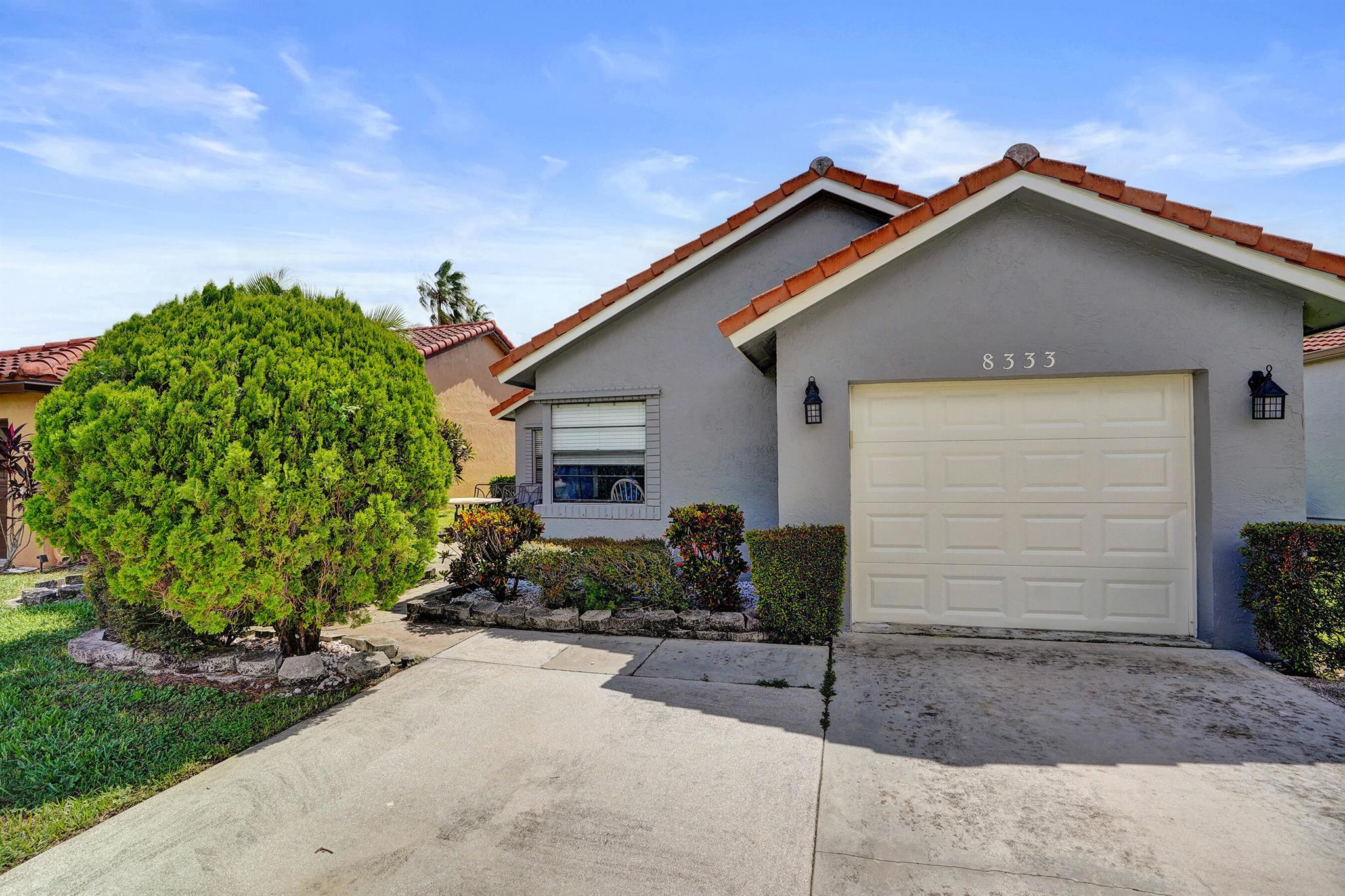 8333 Bonita Isle Drive