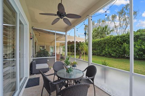 Single Family Residence in Boca Raton FL 9275 Lake Serena Dr Dr 32.jpg