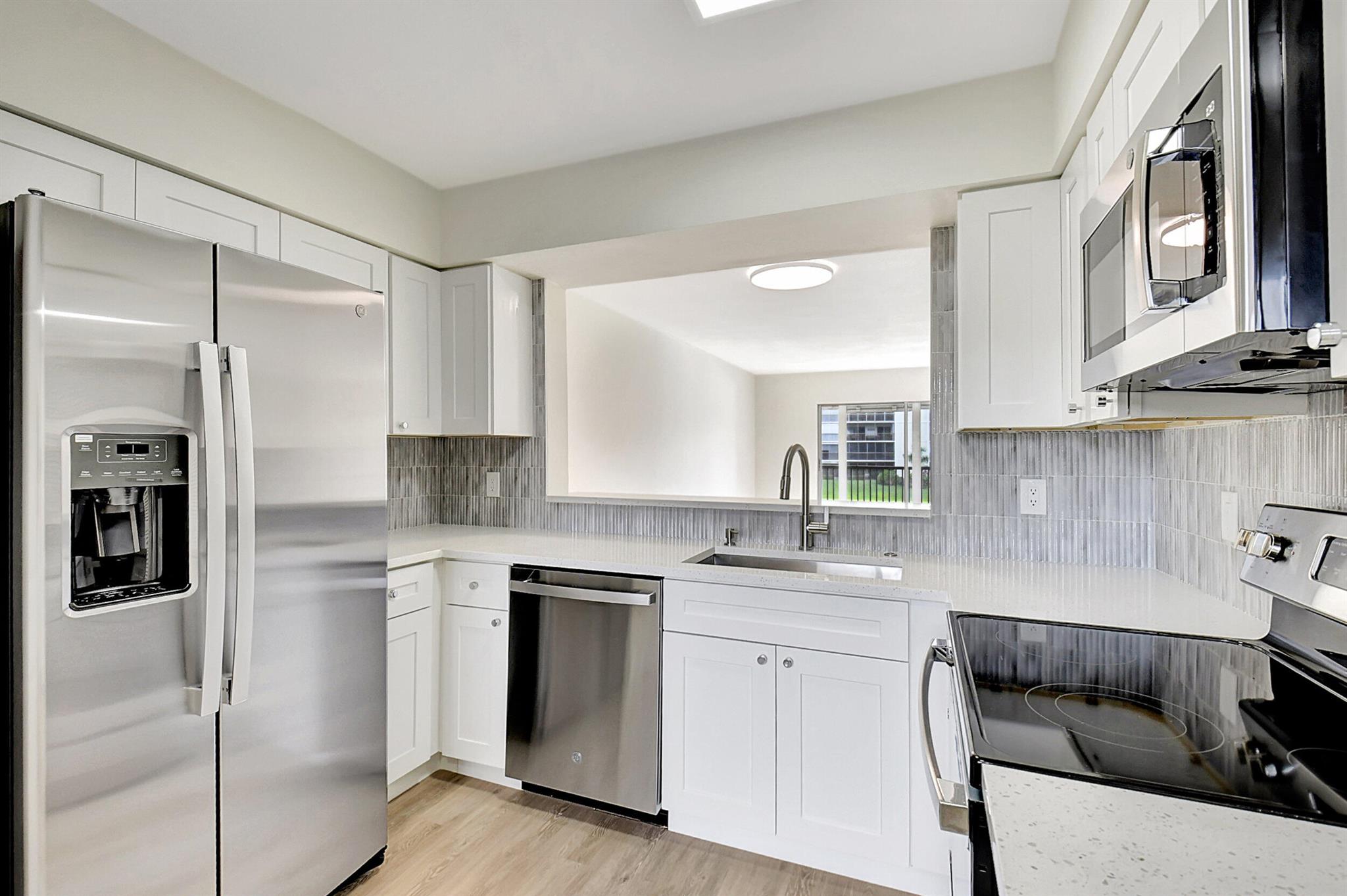 14360 Strathmore Lane 204