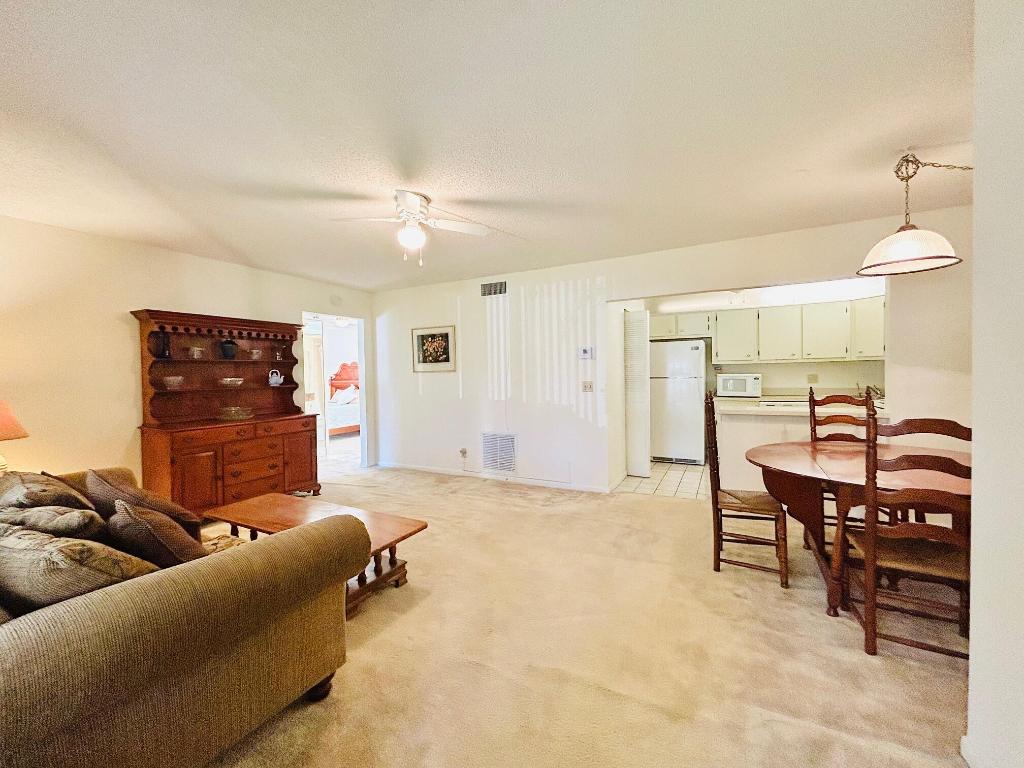 PINE RIDGE SOUTH IV CONDO - Residential