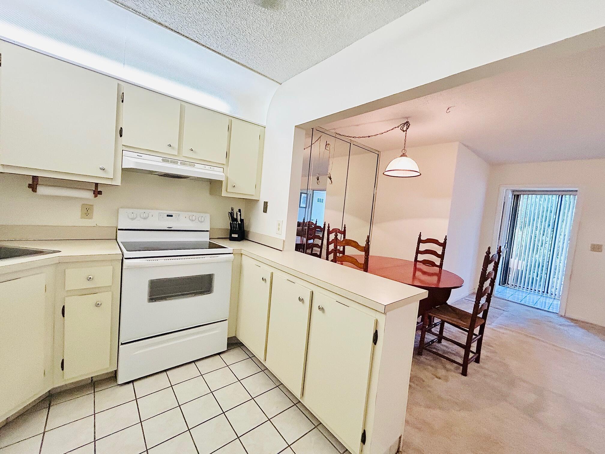 PINE RIDGE SOUTH IV CONDO - Residential