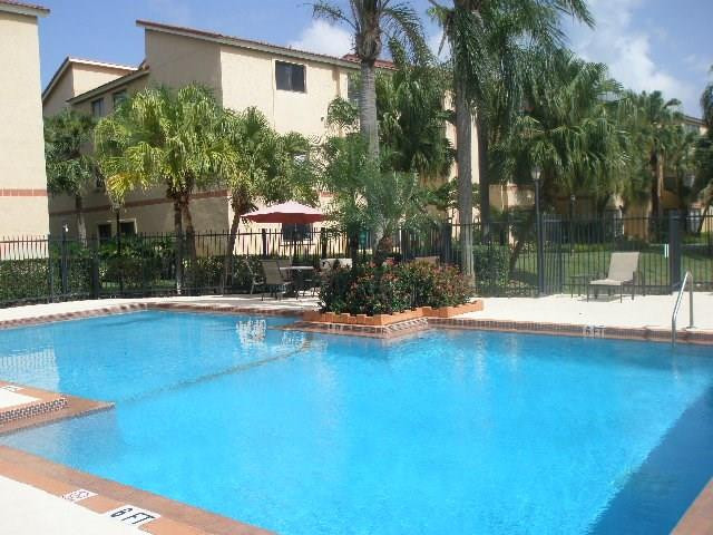 SUNDANCE @ DAVIE - Residential