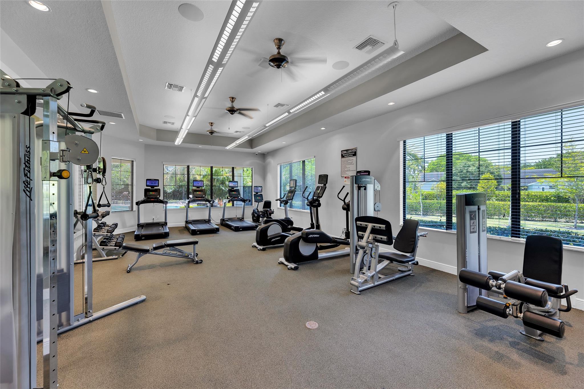 Coral Lago 182-31 B - Residential Lease