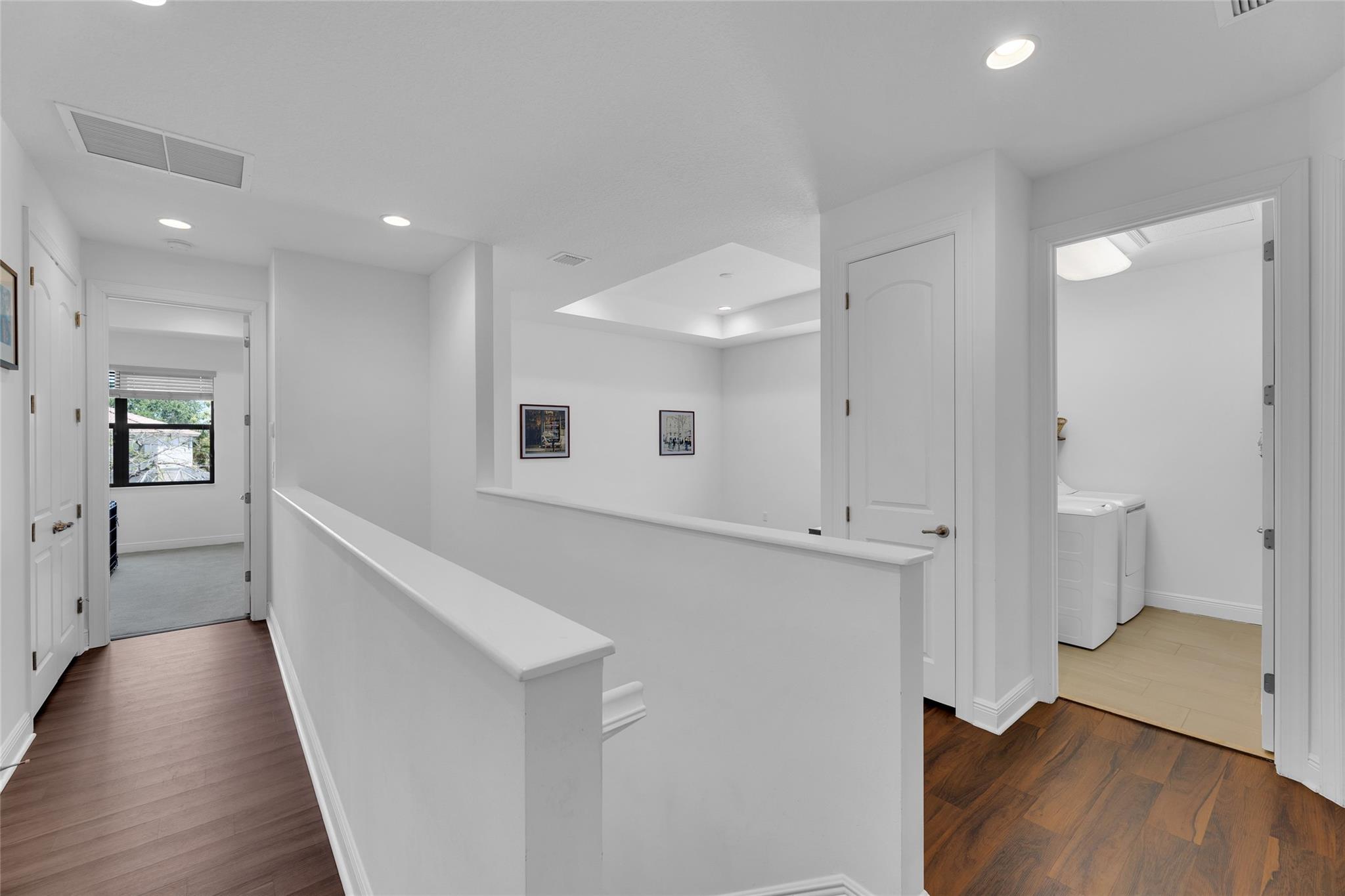 Coral Lago 182-31 B - Residential Lease
