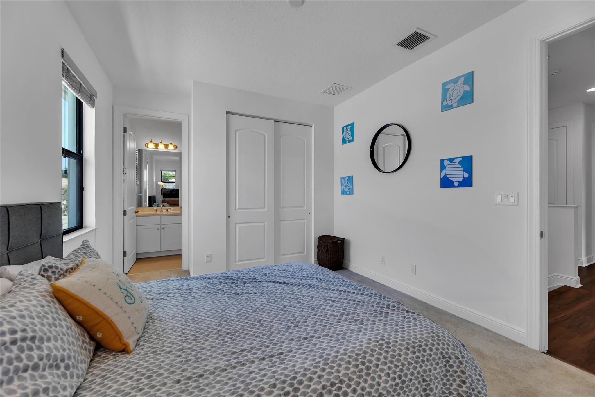 Coral Lago 182-31 B - Residential Lease