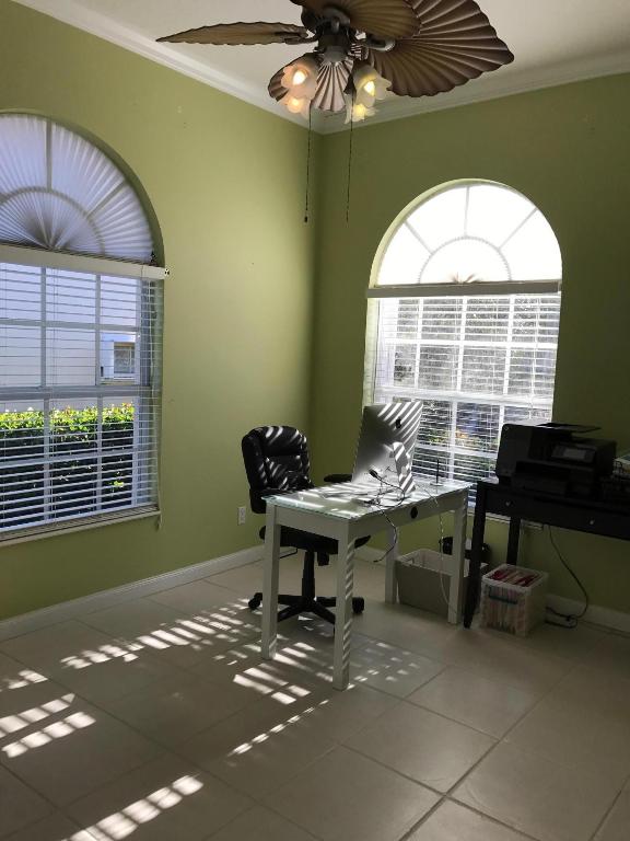 FLORIDA CLUB PUD IIB - Residential Lease