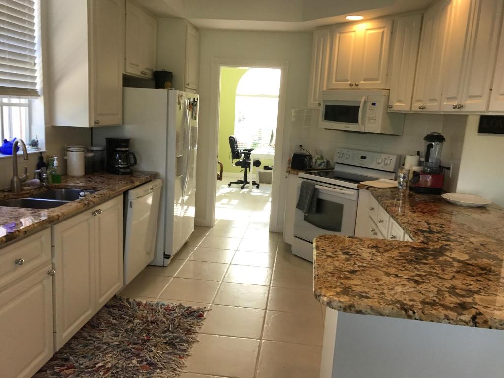 FLORIDA CLUB PUD IIB - Residential Lease