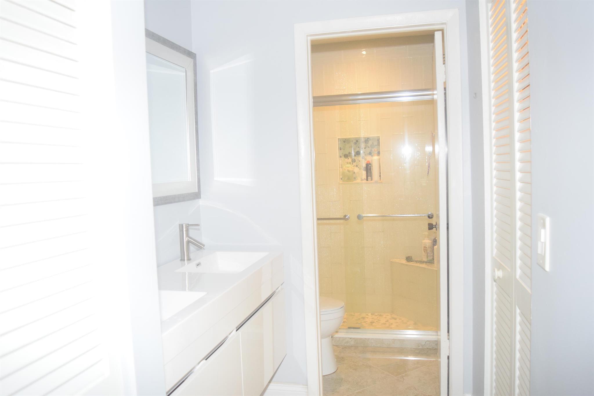 Palm Greens 2 - Residential Lease