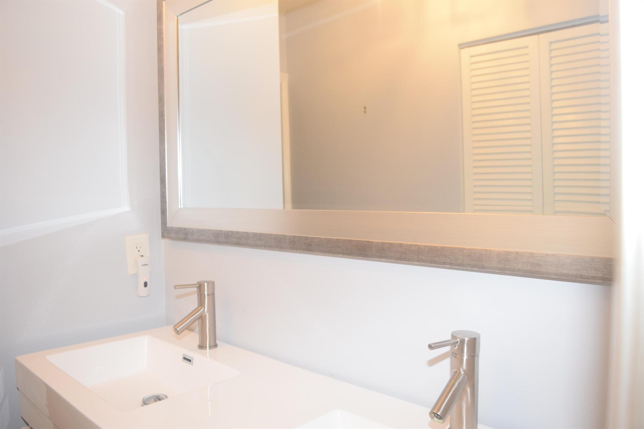 Palm Greens 2 - Residential Lease