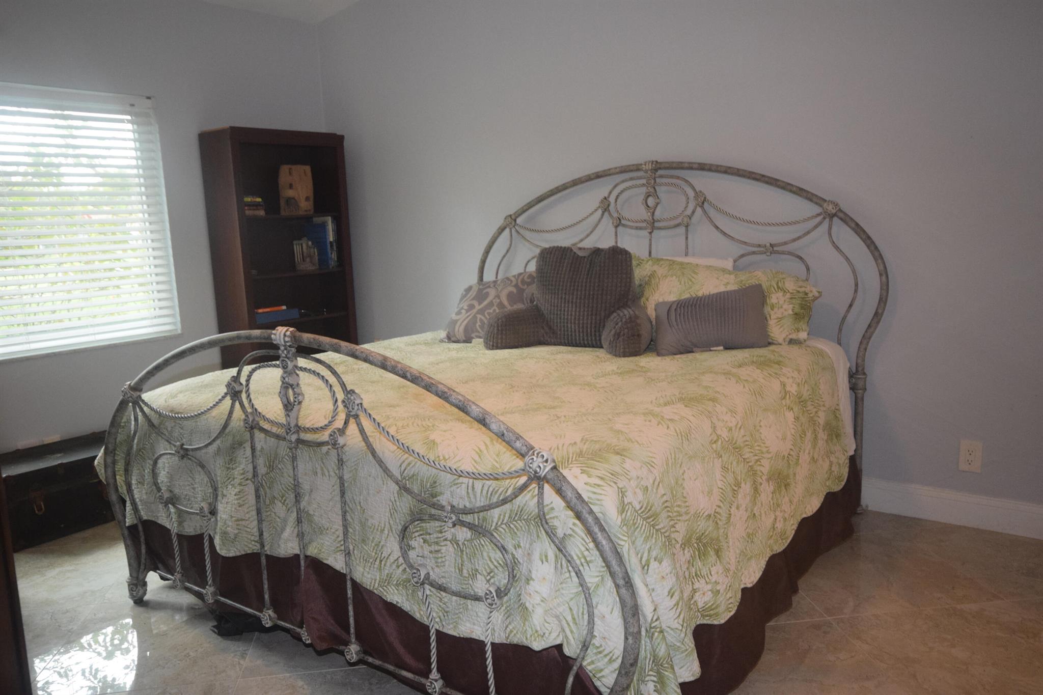 Palm Greens 2 - Residential Lease