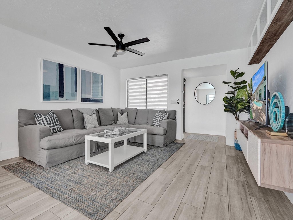 1561 SE 24th Terrace