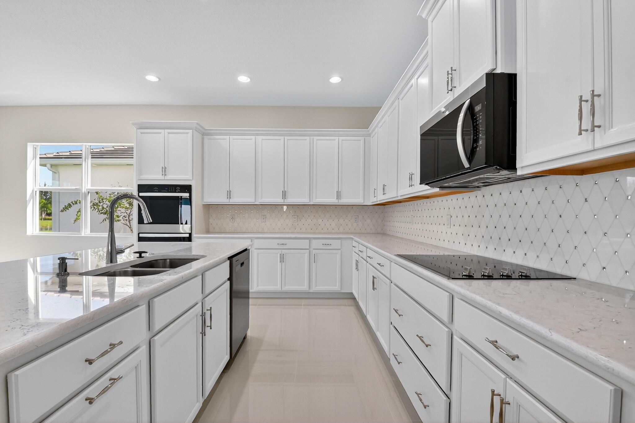 WOODLANDS OF WESTLAKE - Residential