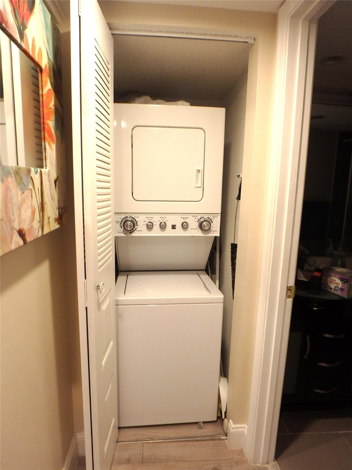 WYNMOOR COUNTRY CLUB - Residential