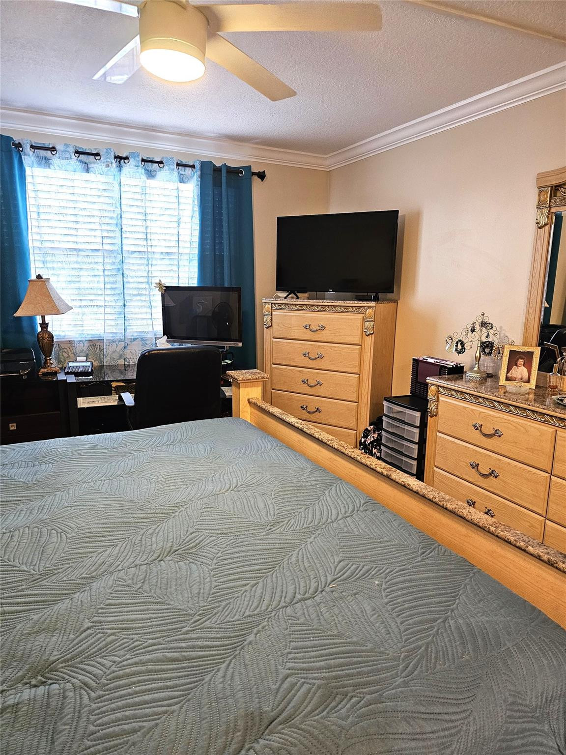 WYNMOOR COUNTRY CLUB - Residential